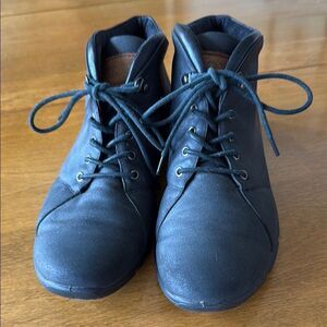 Romika booties